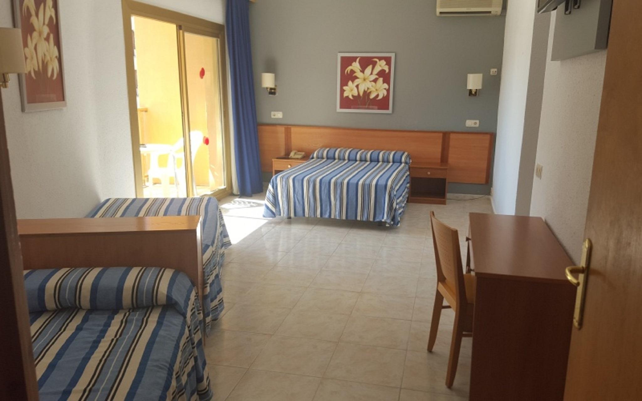 Hotel Bon Repos Калея Екстериор снимка